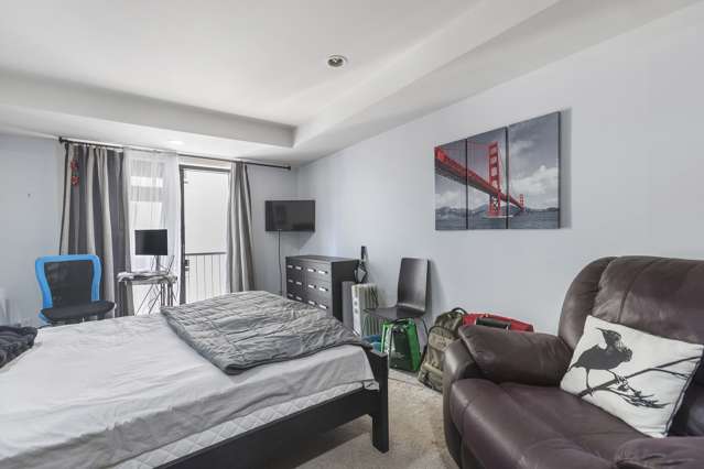 5D/2 Eden Crescent Auckland Central_1