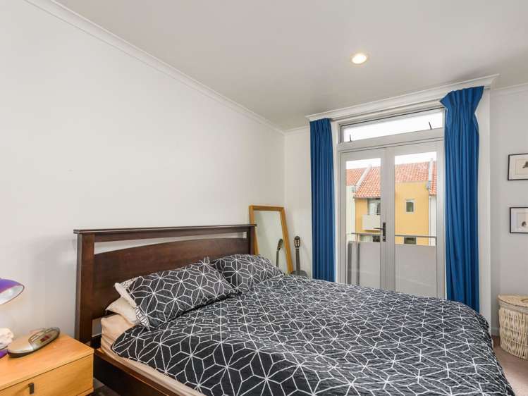 54/305 Evans Bay Parade Hataitai_8