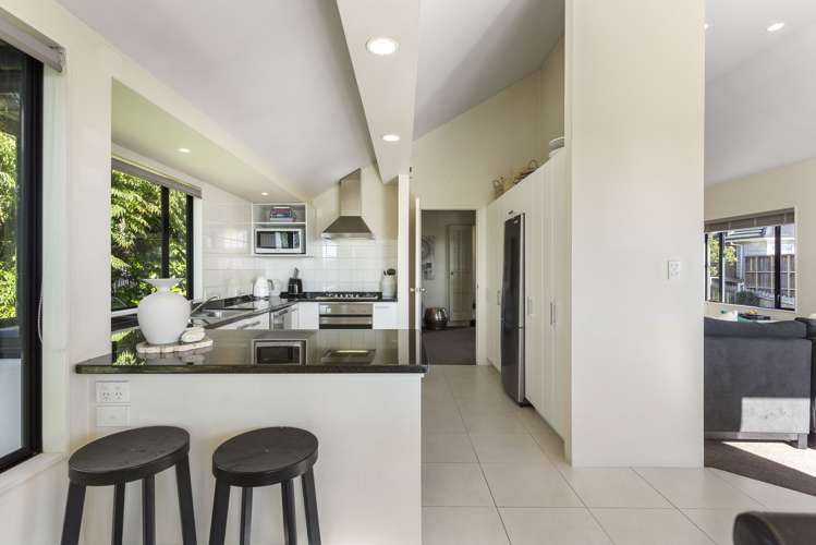 2/364 Kohimarama Road Saint Heliers_16