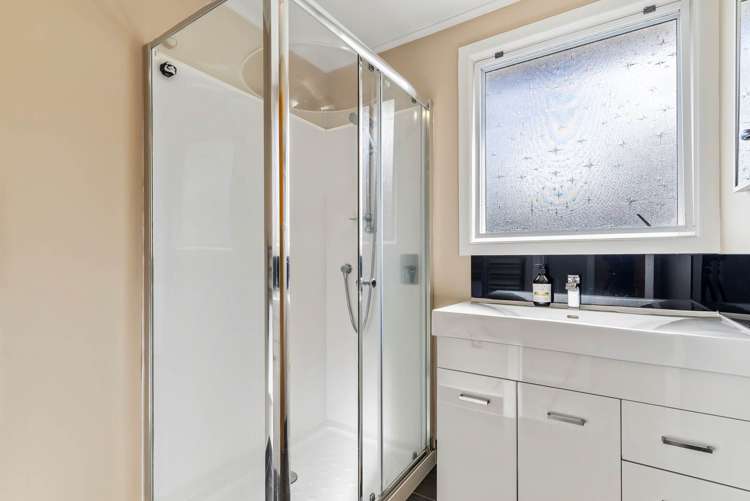 18 Pitcairn Place Avondale_15