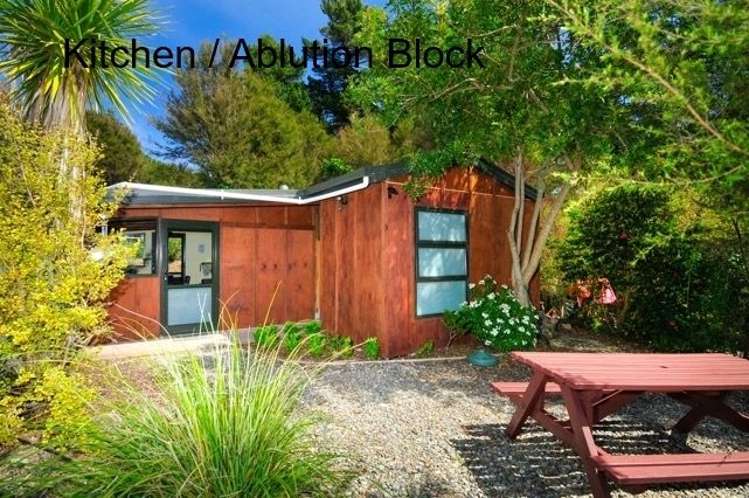 21 Moss Road Kaiteriteri_21