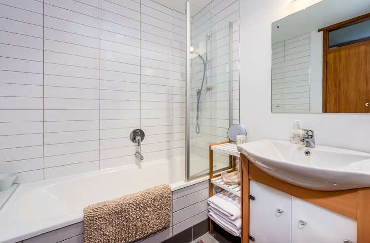 15 Red Bluff Rise Campbells Bay_19