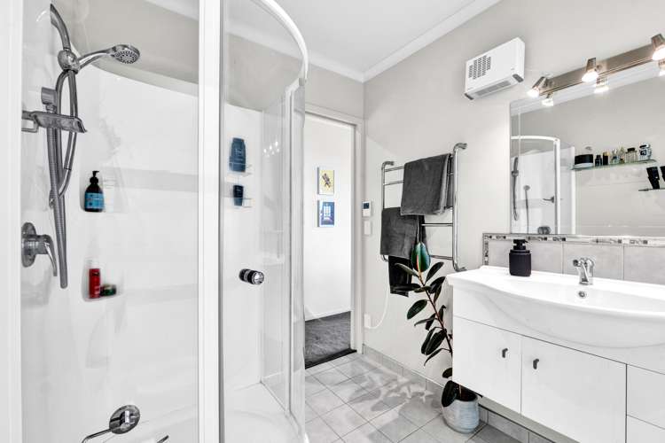 3b Sunset Street Bell Block_18