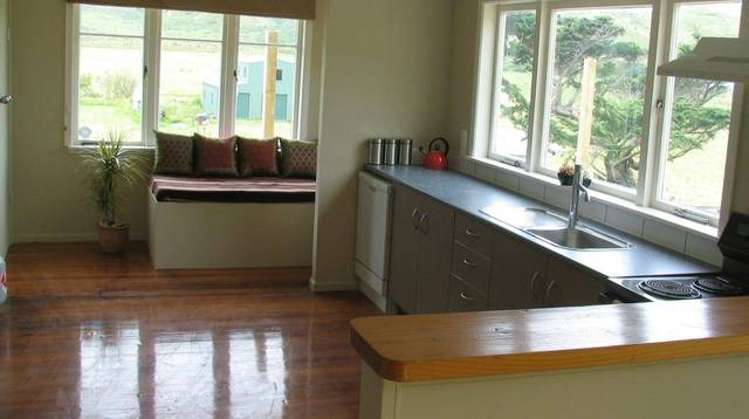 168 Newcastle Street Mahia_2