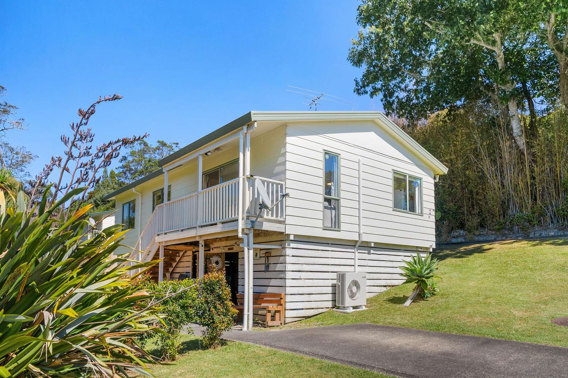 85c Fairclough Road Beach Haven_0