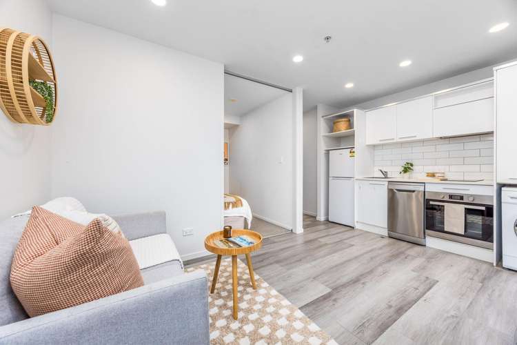 307/17 Vogel Lane Auckland Central_6