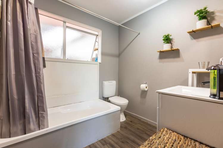 90 Fergusson Street Woodville_10