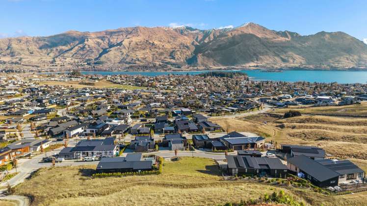16 Akitu Rise Wanaka_1