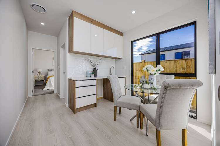 23 Obelus Road Flat Bush_11