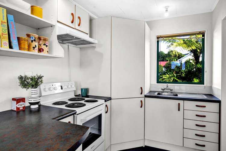 94 Riversdale Drive Merrilands_23