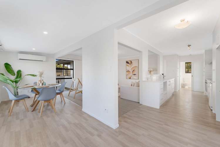 6 Rainbow Place Wattle Downs_7