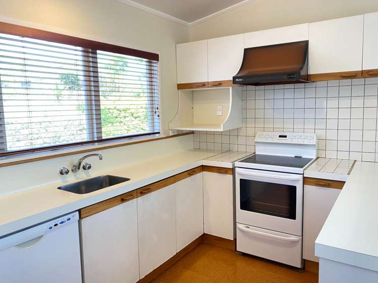 7 Maugham Drive Bucklands Beach_7