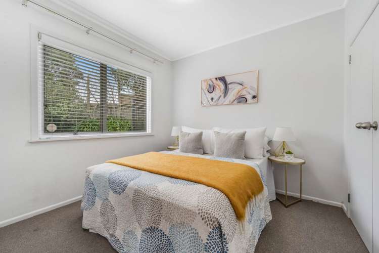 10 Saffron Street Birkdale_18