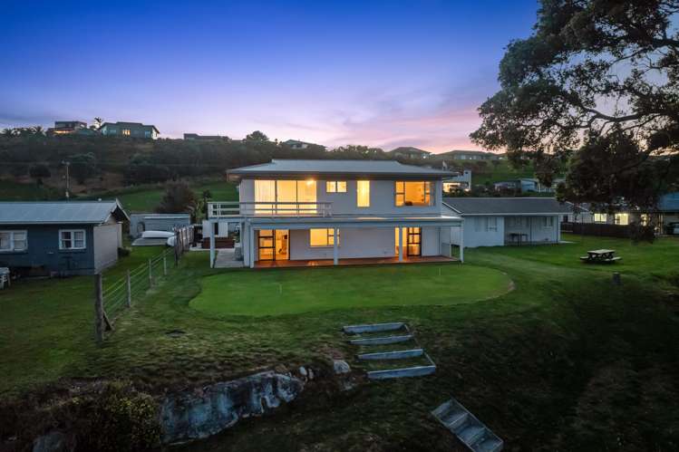 281 Cove Road Waipu_32