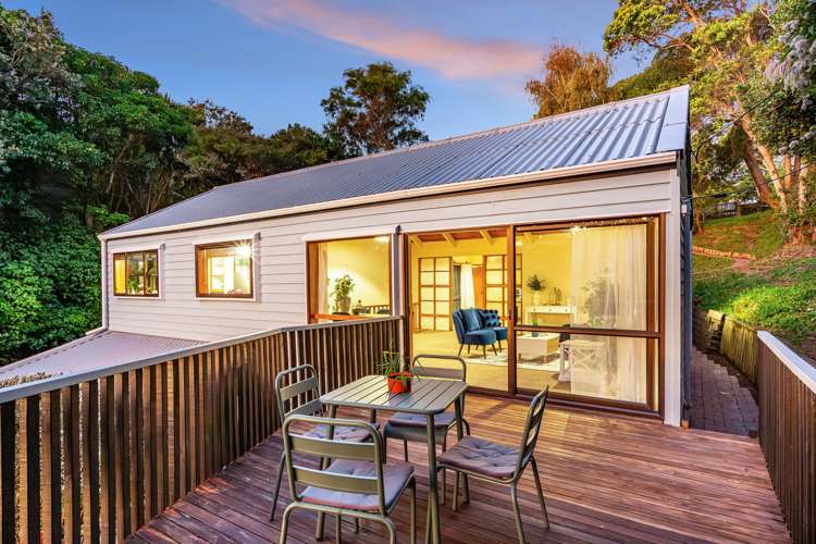 49 Bayview Road Paremata_20