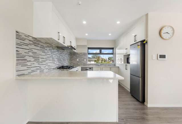 37 Thomas Road Mangere_4