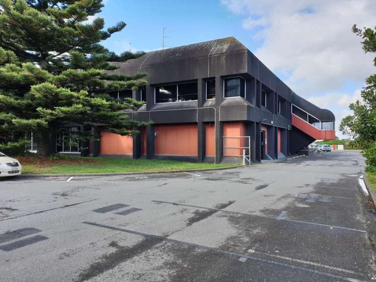 85 The Esplanade Petone_11