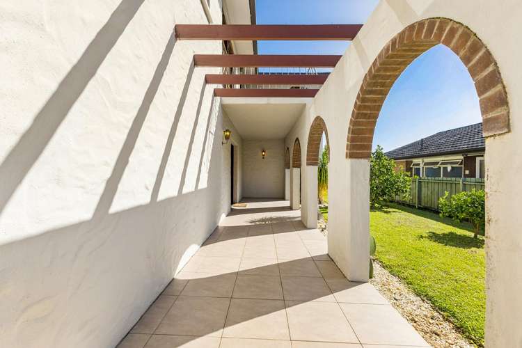 33 Prince Regent Drive Half Moon Bay_2