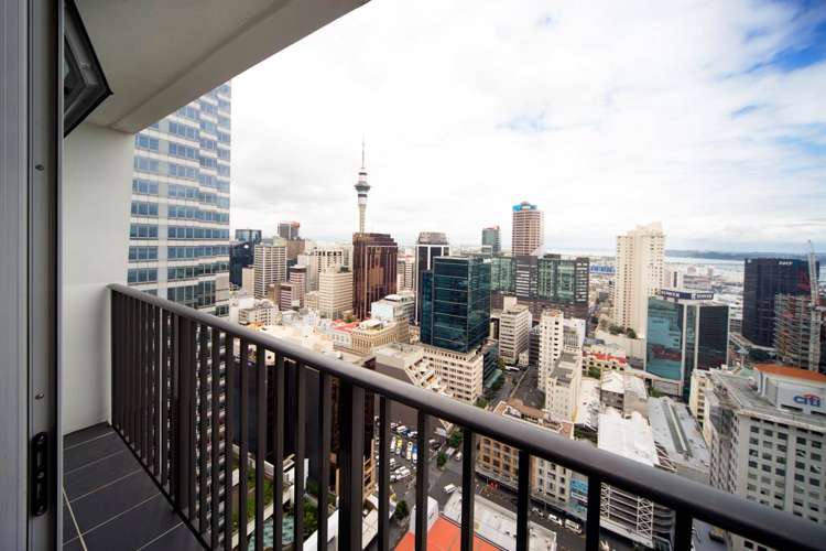 30f/16 Gore Street Auckland Central_9