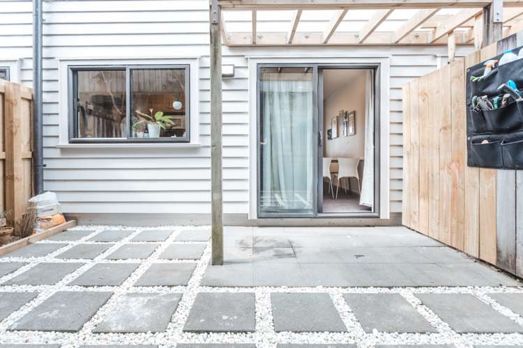 16/17 Georgia Terrace Albany_8