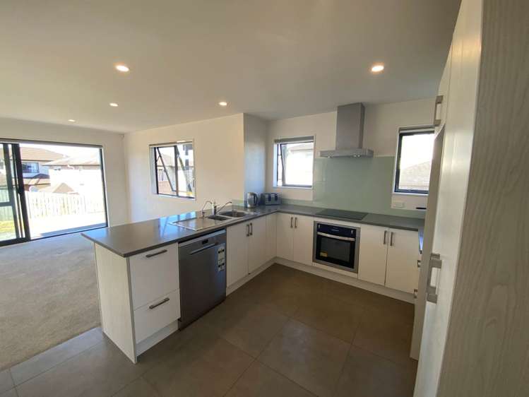 10 Kereru Rise Papakura_11