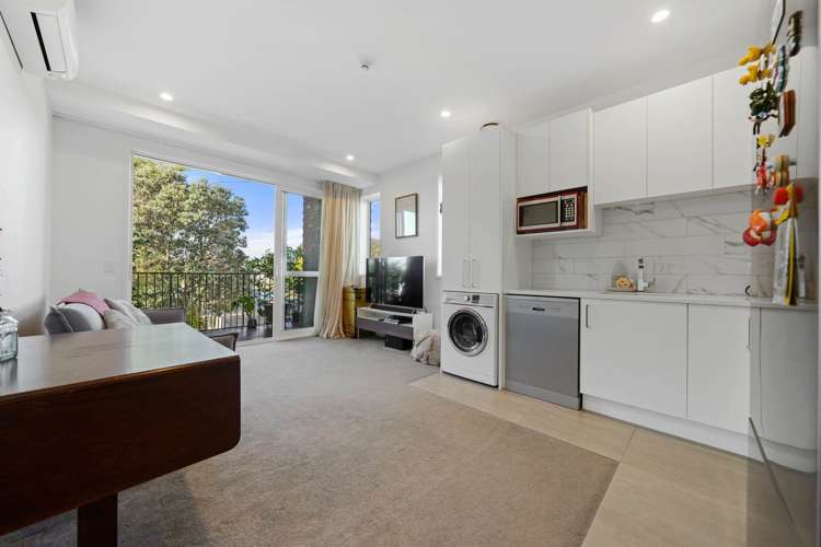 104/1B Soljak Place Mt Albert_3