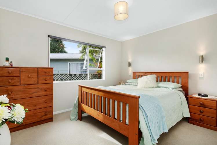 18 Mataura Grove Wainuiomata_6