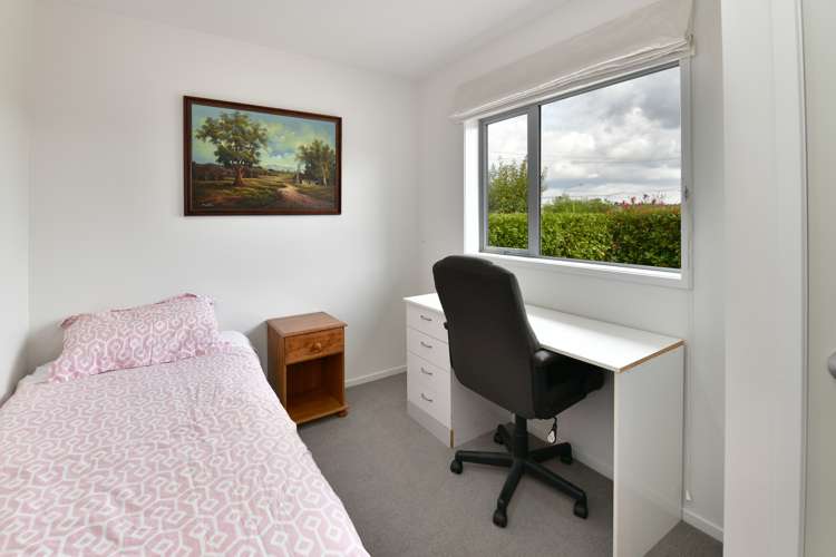 8 Bayview Park Lane Orewa_17