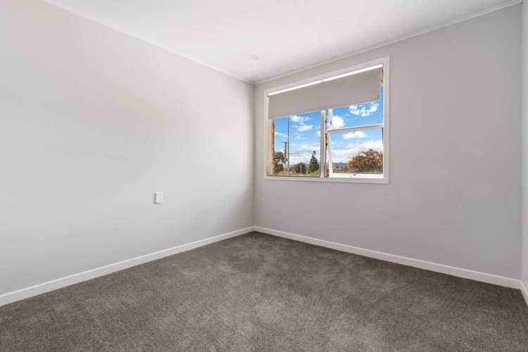 205 Ranolf Street Glenholme_14