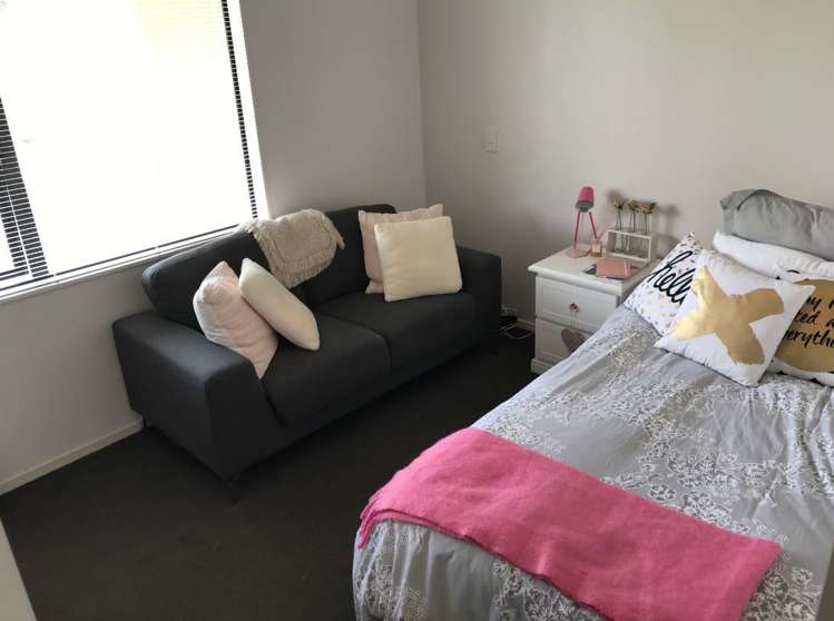 B302/525 East Coast Road Browns Bay_9