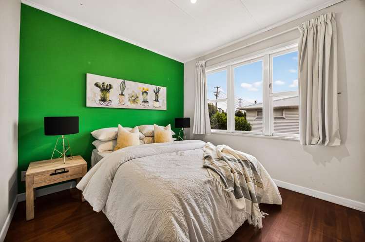 49 Tiroroa Avenue Te Atatu South_13