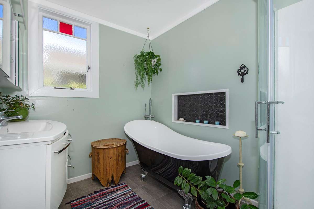 13A Lupton Avenue_5