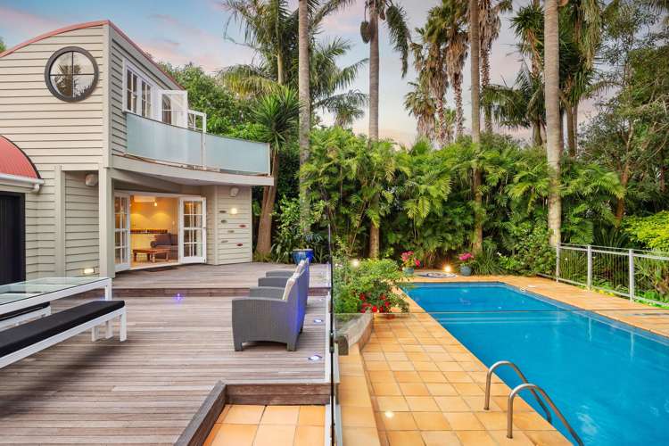 1A Summit Drive Mt Albert_21