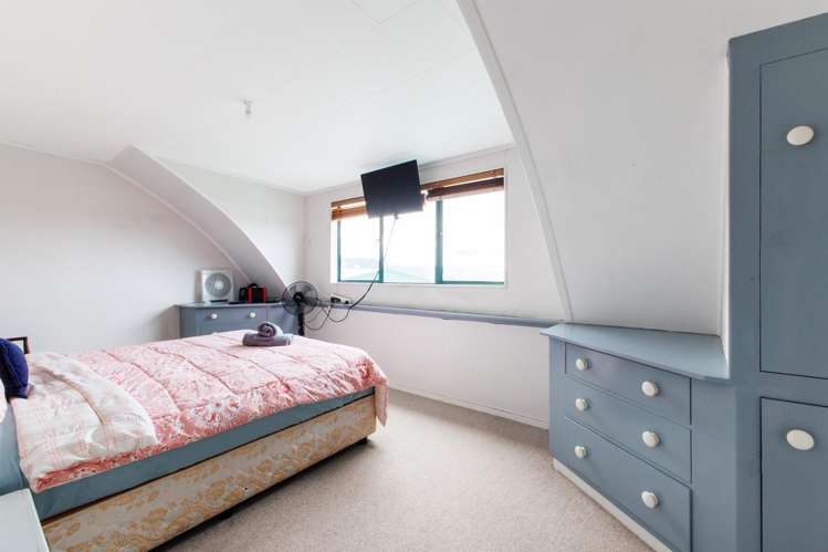 1 Rawinia Place Te Kaha_7