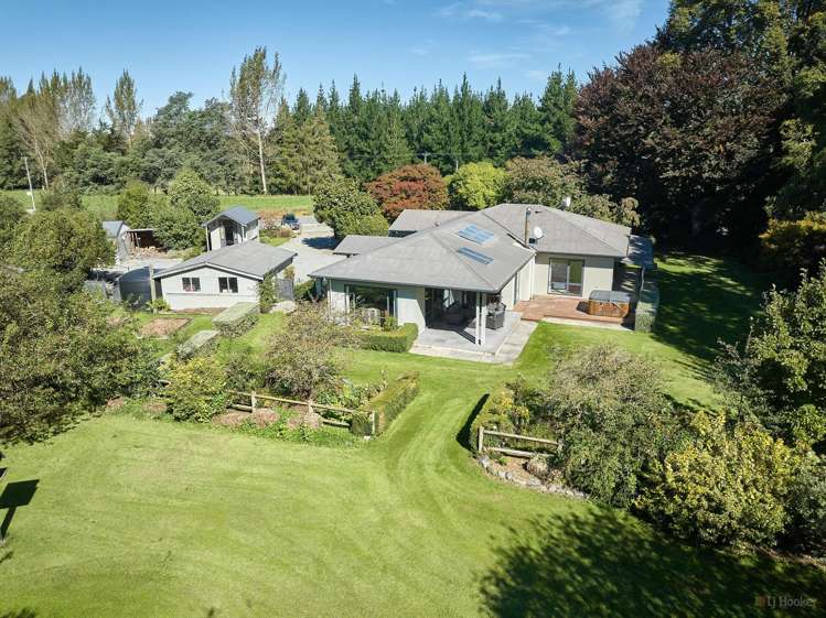 32 Woodbury Road_2