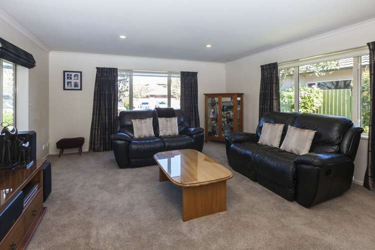 32 Woodhurst Drive Casebrook_23