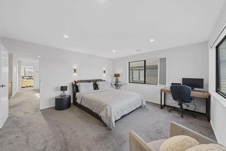 13 Downpatrick Drive Flat Bush_20