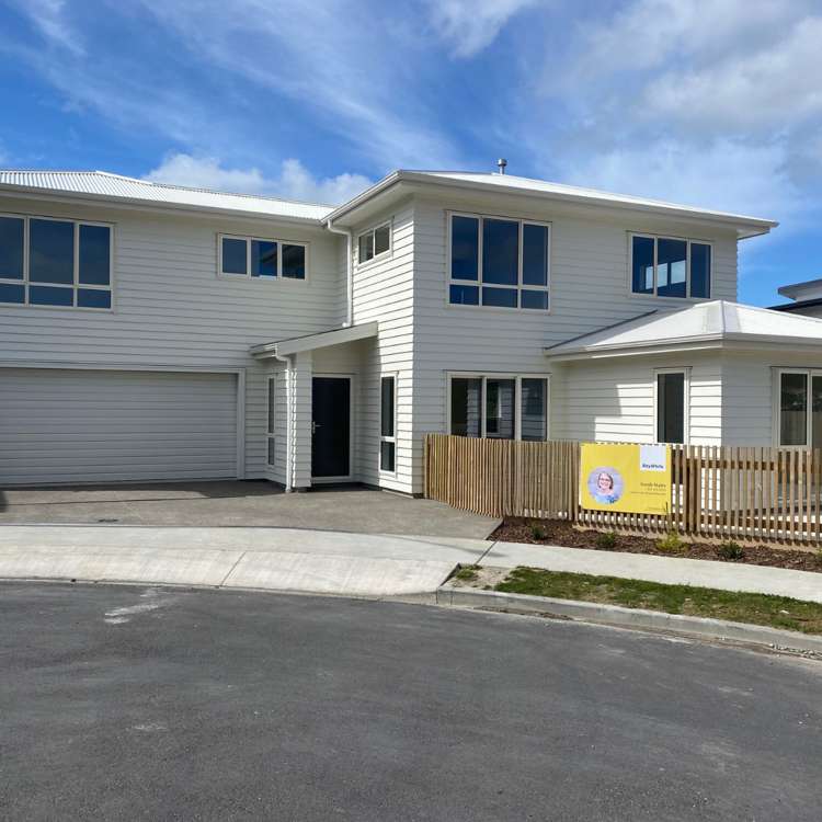 7 Pine Hill Rise Churton Park_0