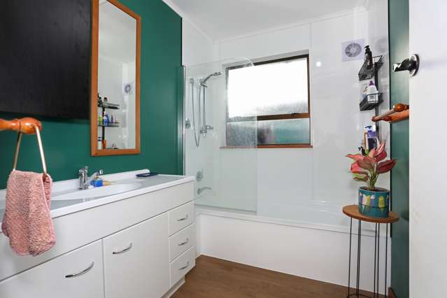 158 High Street Bulls_4