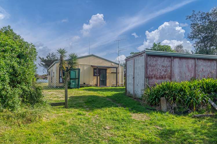 17 Rangitane Street Himatangi Beach_14