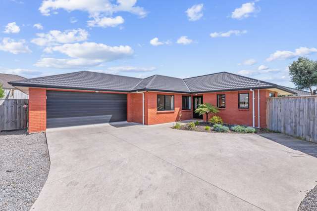 8 Georgia Grove Paraparaumu_1