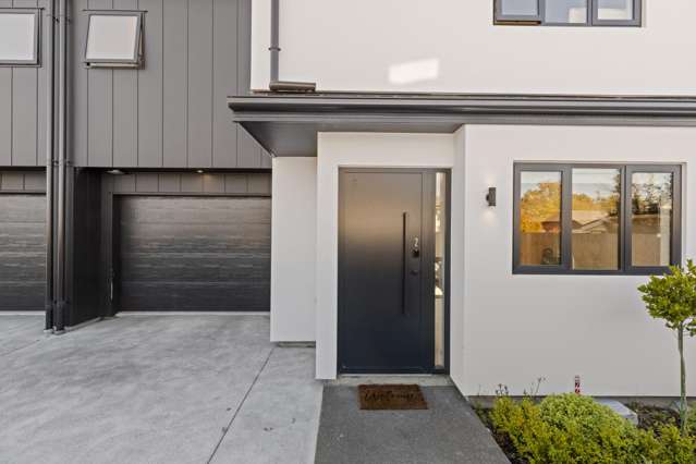 2/59 Amyes Road Hornby_2