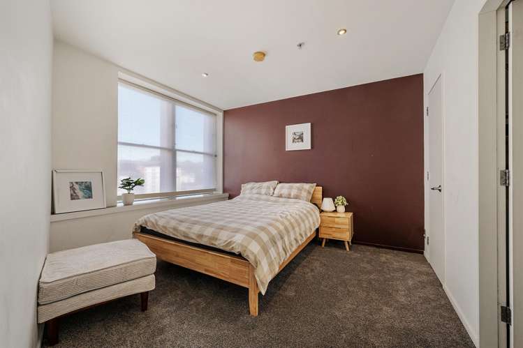 7B/123 Molesworth Street_5