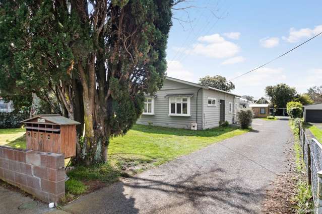 1/41 Ellerton Road Mount Eden_3