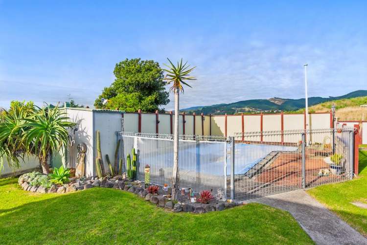 52 Kiwi Road Raumati Beach_2