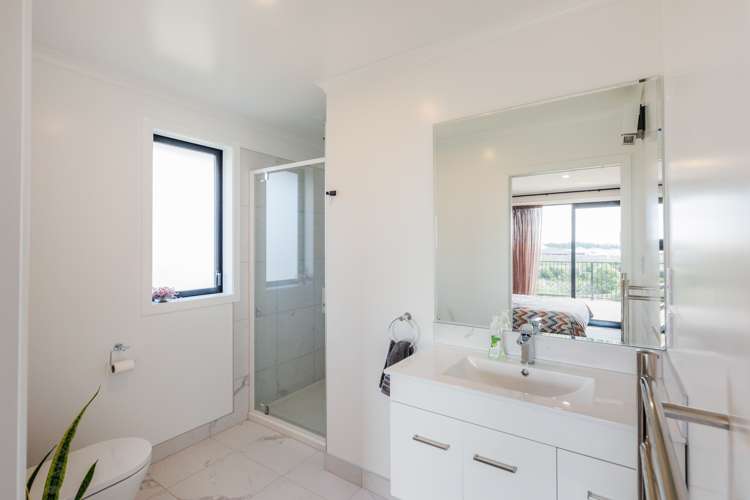 15 Gibraltar Way Fitzherbert_9