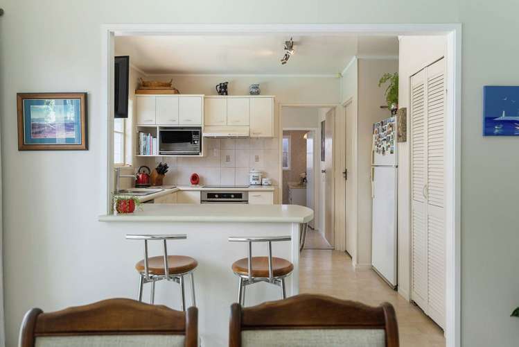 85 Glenmore Road Sunnyhills_24