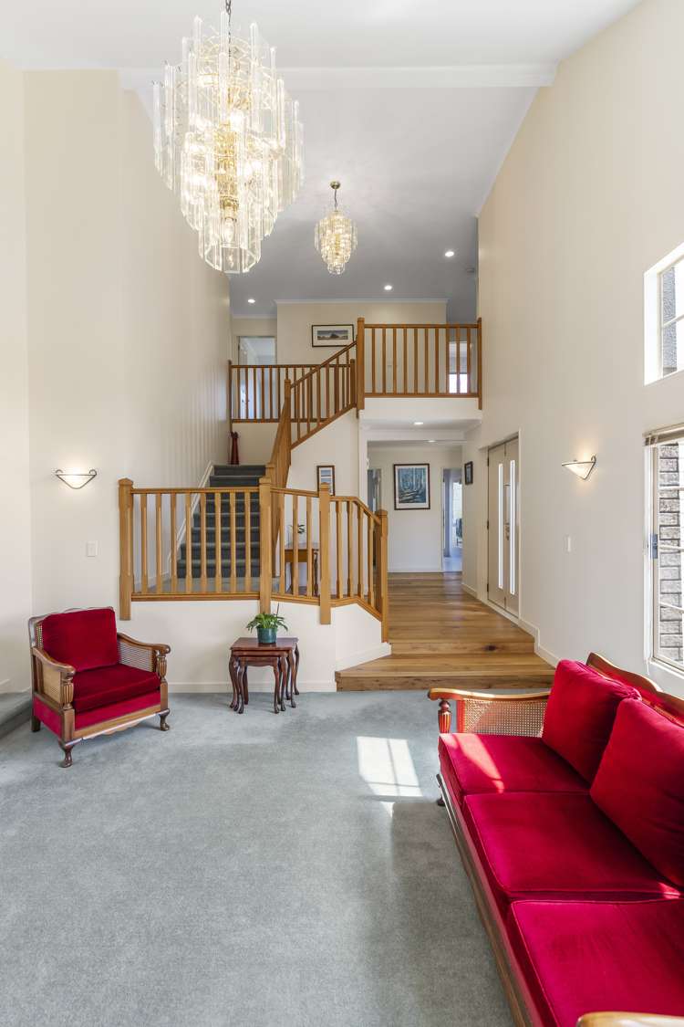 2 Hogarth Rise West Harbour_43