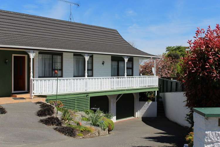 221 Middle Road Allenton_19