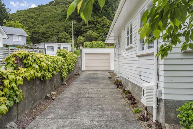 61 Karaka Street Wainuiomata_3